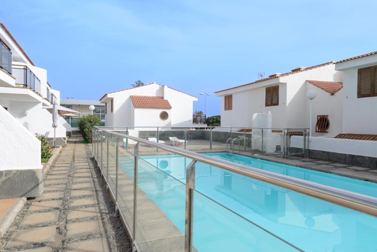 Bonito Bungalow Con Piscina Junto A La Playa San Bartolomé Εξωτερικό φωτογραφία